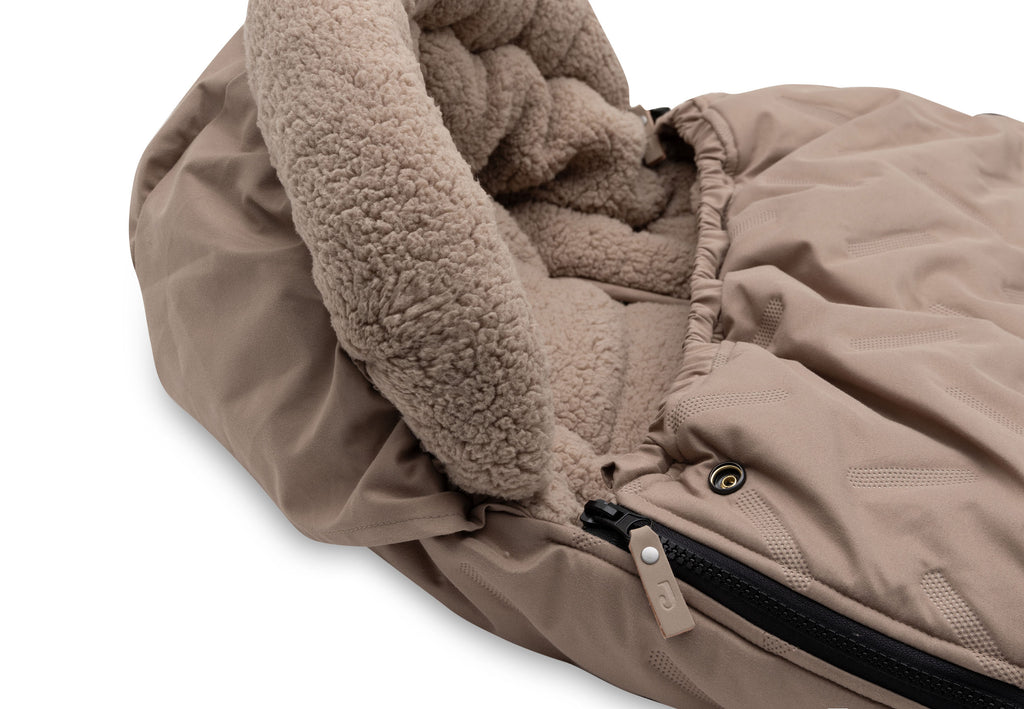 Jollein Voetenzak Buggy/Kinderwagen Embossed | Milky Coffee