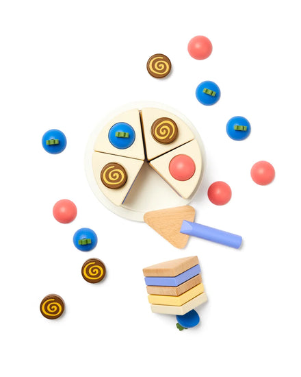 * Kid'S Concept Cake In Layers