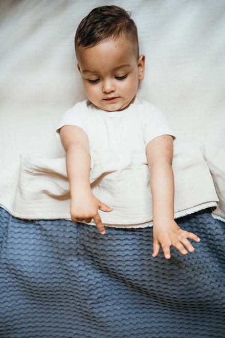 Koeka Ledikantdeken Katoenen fleece 150x100cm Wafel Amsterdam | Bluestone