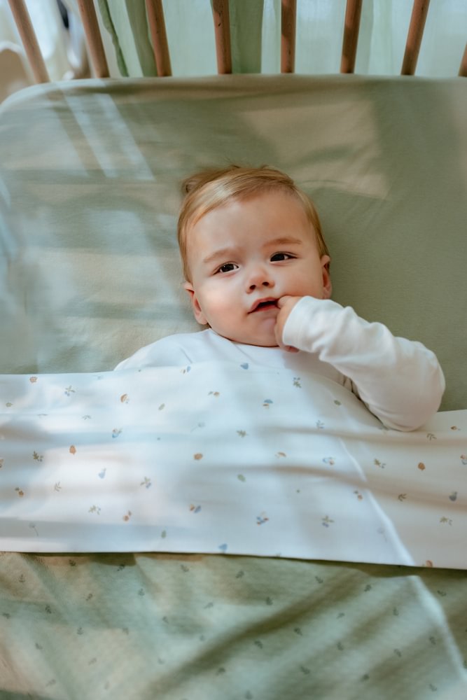 Little Dutch Ledikantdeken 110x140 | Pure Sage Leaves