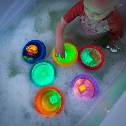 Glo Pals Light Up Sensory Toy Badspeeltje Christmas Limited Edition