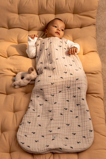 Liewood Flora Printed Slaapzak 0M+ | Mini Whale / Sandy