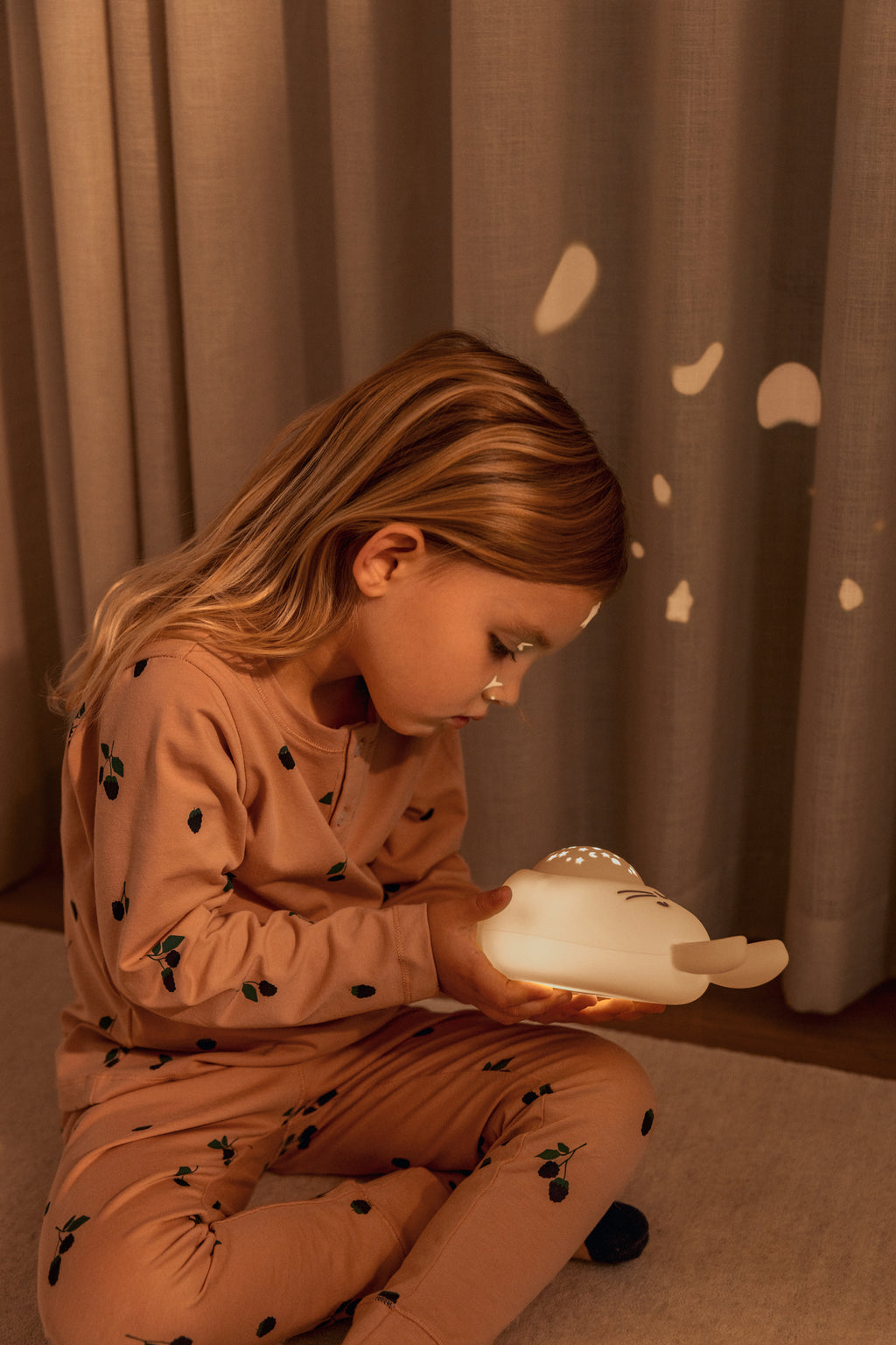 Liewood Manuel Rabbit Sound And Projector Lamp | Sandy