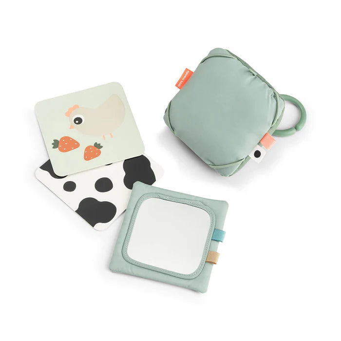 Done By Deer Contrast Speeltje | Tiny farm Green