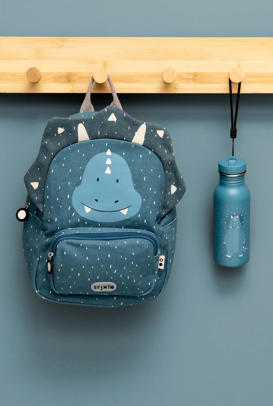 Binnenkant van de Trixie Rugzak Mr. Triceratops met naamlabel