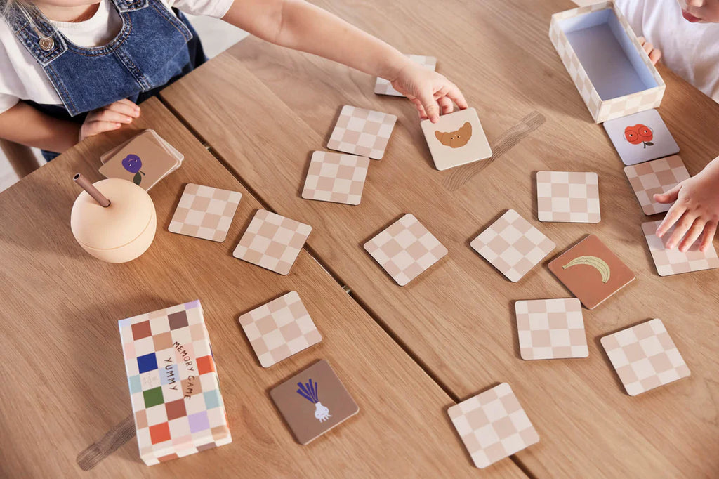 * OYOY Living Apple Drinkbeker | Peach