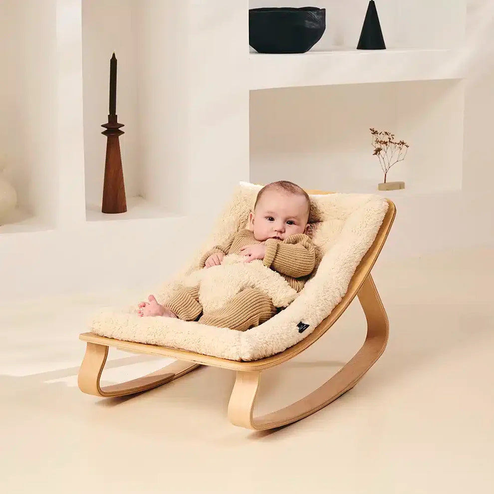 Charlie Crane LEVO Baby Rocker - Fur Milk