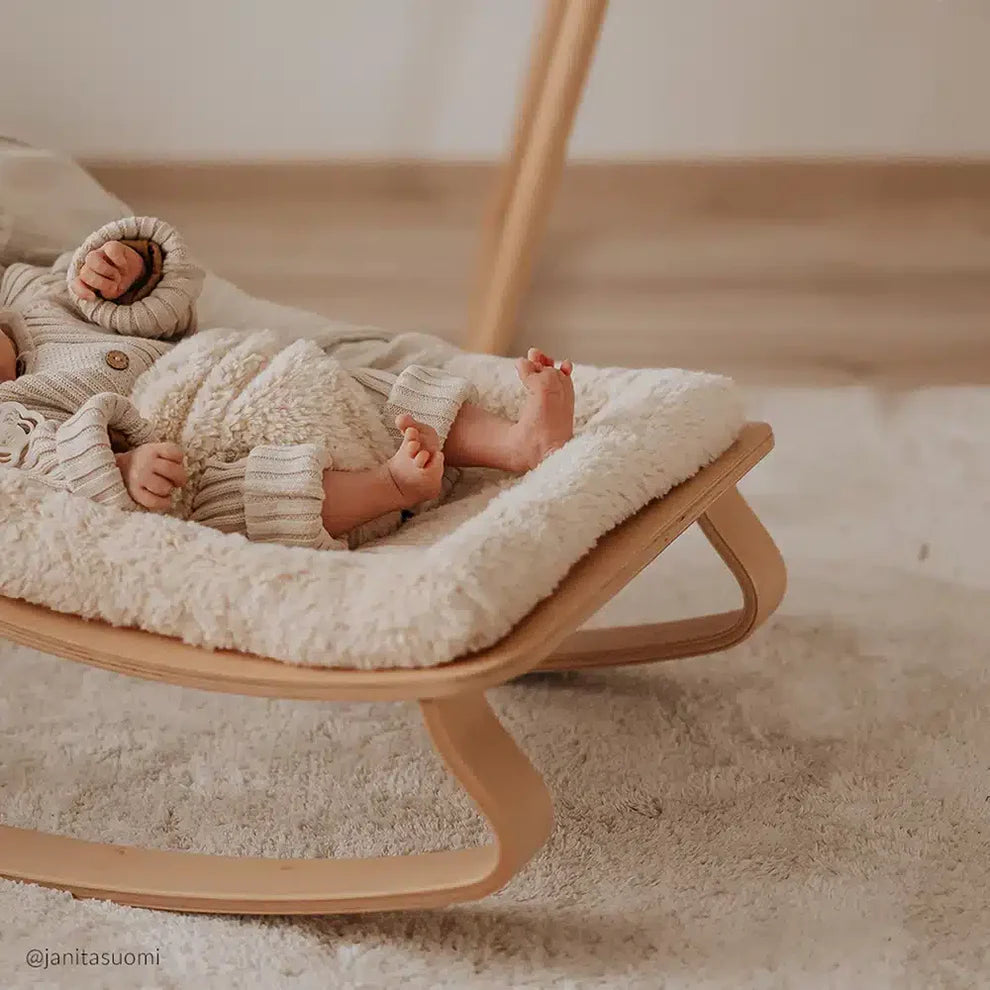 Charlie Crane LEVO Baby Rocker - Fur Milk