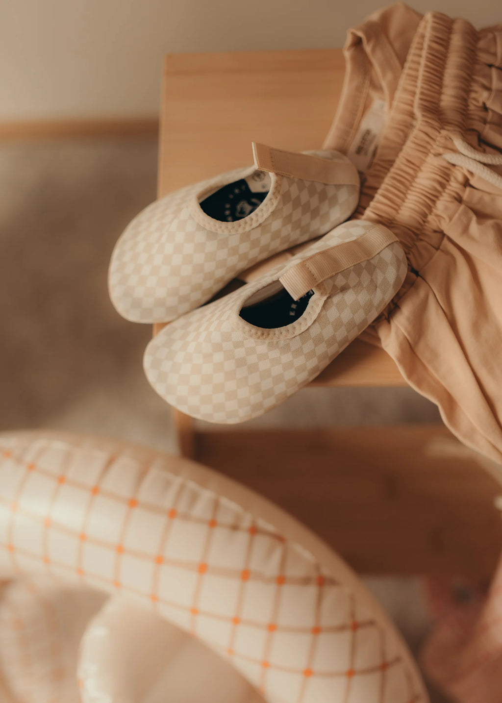 * Mrs. Ertha Zwemschoentjes | Speckled Diamond