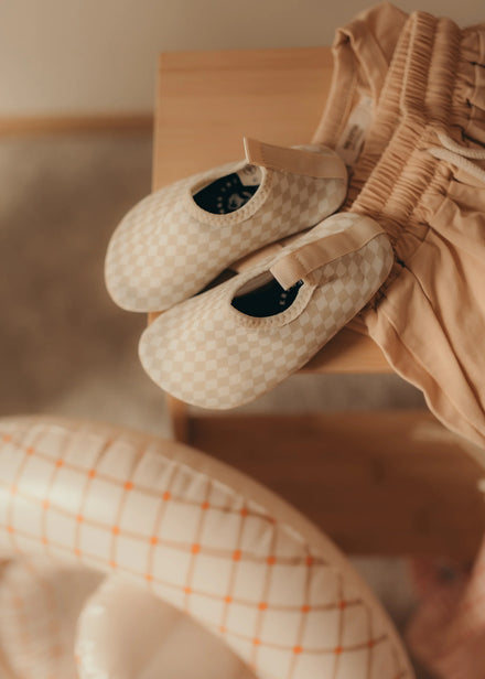 * Mrs. Ertha Zwemschoentjes | Speckled Diamond