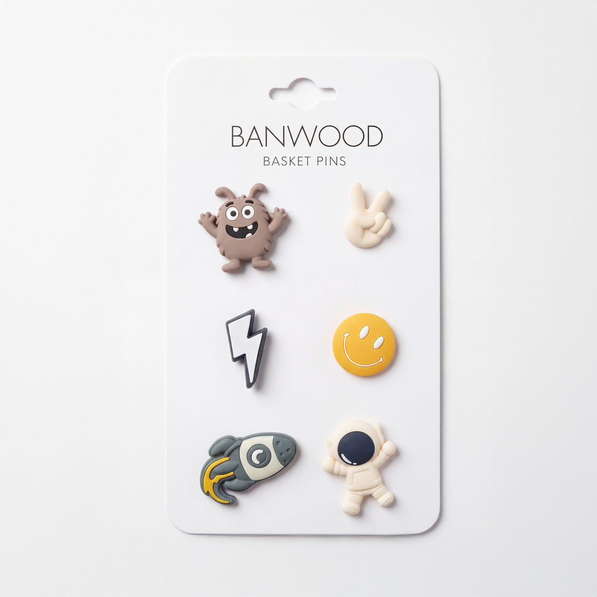 Banwood Pins voor Fietsmandje Space met raketten en sterren, te koop bij De Gele Flamingo.