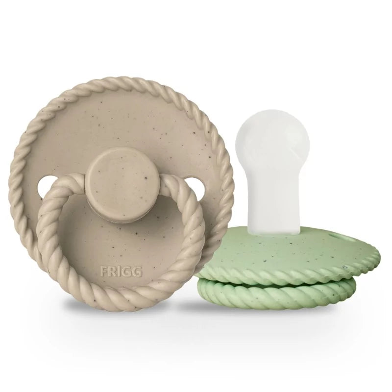 Frigg Mini Mocha latex fopspeen Cappuccino en Matcha Latte