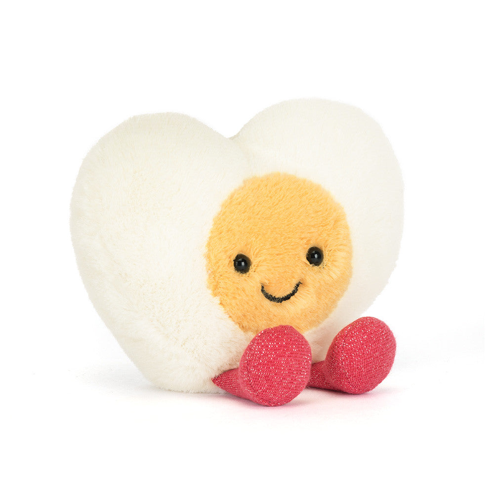 Jellycat Amuseables Heart Boiled Egg, vooraanzicht met hartvormige dooier en rode pootjes