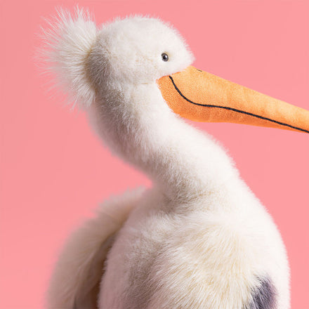 Jellycat Keli Pelican, close-up van de kop en snavel
