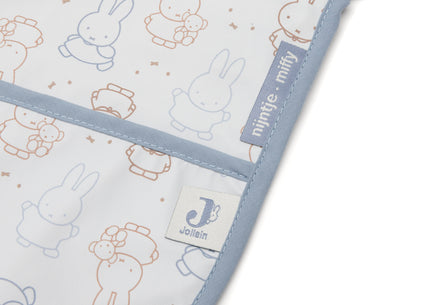 Jollein Slab Waterproof met Mouw Miffy Moments Cloud Blue