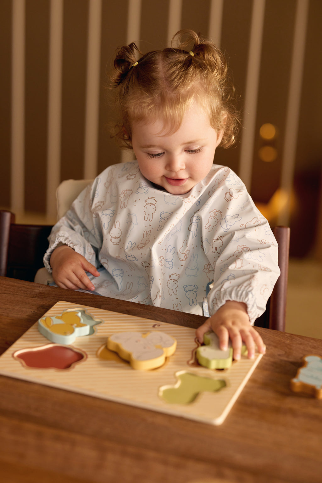 Jollein Slab Waterproof met Mouw Miffy Moments Cloud Blue