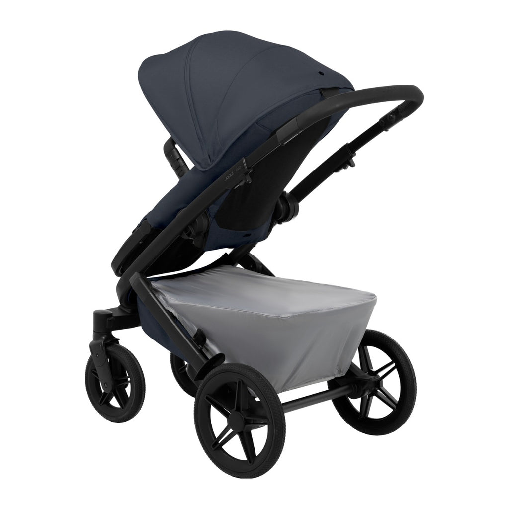 Joolz Kinderwagen Geo5 Complete Set Dark Navy Blue, zitje schuin van achteren