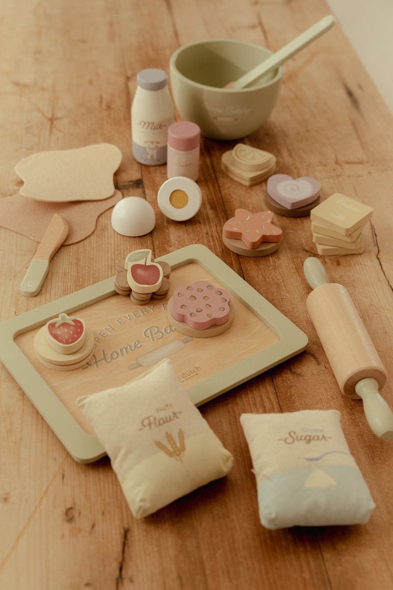Little Dutch houten koekjes bakset met receptenkaart, kom en ingrediënten