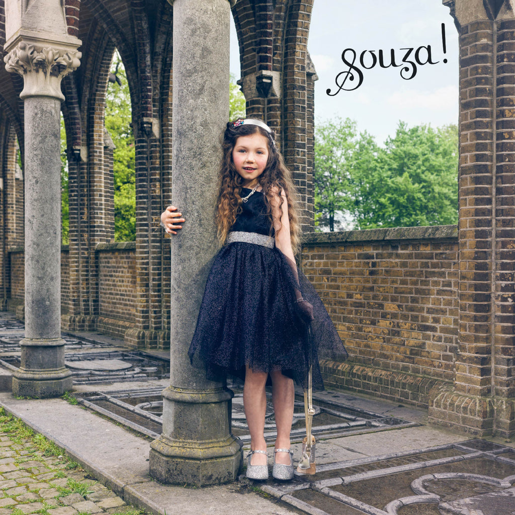 Meisje draagt de Souza Julietta prinsessenjurk maat 8-10 jaar