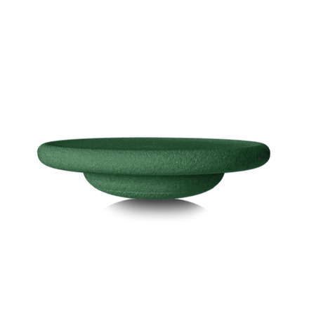 Stapelstein Balance Board Dark Green, zijaanzicht van het gebogen bord