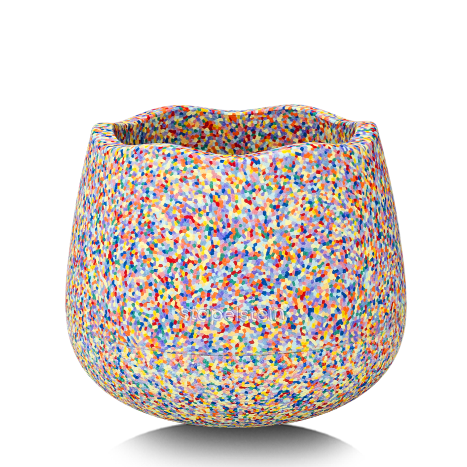 Stapelstein Base Super Confetti, zitkruk met confettipatroon in vooraanzicht
