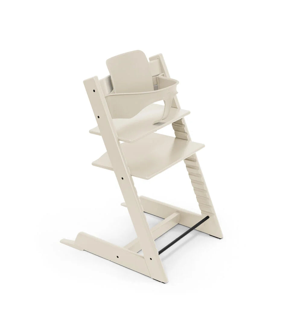 Stokke Tripp Trapp Baby Set V2 Vanilla White op een Tripp Trapp in Vanilla White