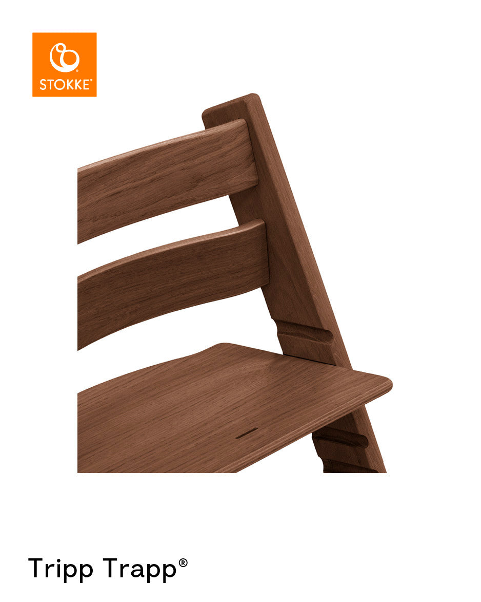 Stokke Tripp Trapp Oak Warm Brown, eiken kinderstoel vooraanzicht