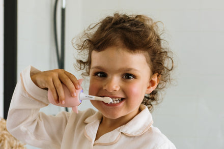 The Zoofamily Zoo Toothbrush Rendier sonische kindertandenborstel, sfeerbeeld
