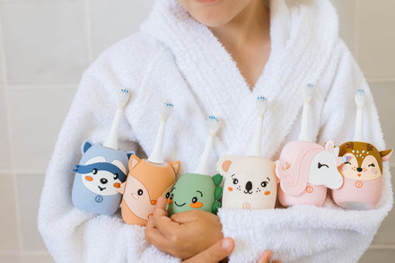 The Zoofamily Zoo Toothbrush sonische kindertandenborstel, sfeerbeeld met de Eenhoorn
