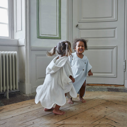 * Elodie Details Poncho | Vanilla White