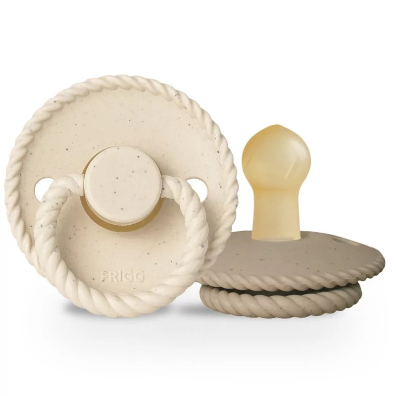 Frigg Mini Mocha Latex Fopspeen 6+M Ronde Duo Pack | Vanilla Cream / Cappuccino