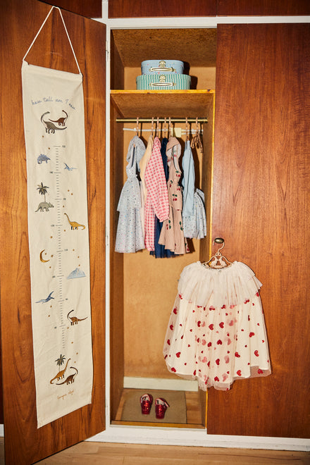 * Konges Sløjd Meter How Tall Am I Now Dino | Seedpearl