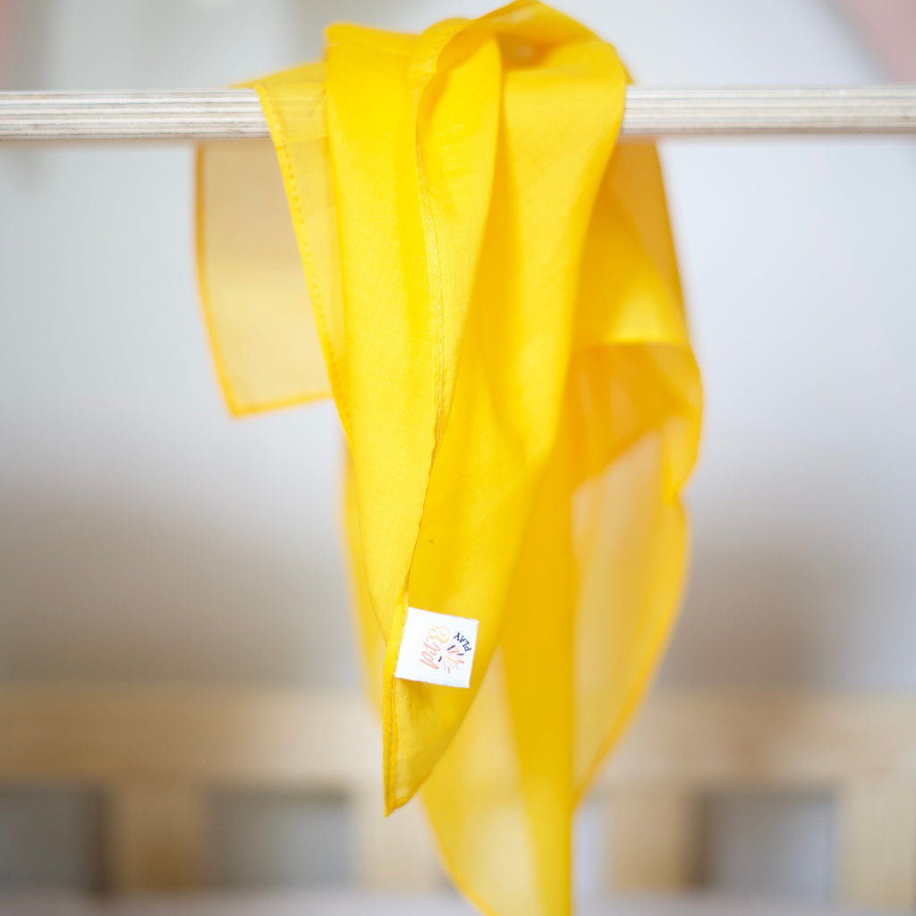 Pit & Play Regenboog Speeldoek 48x48cm | Geel