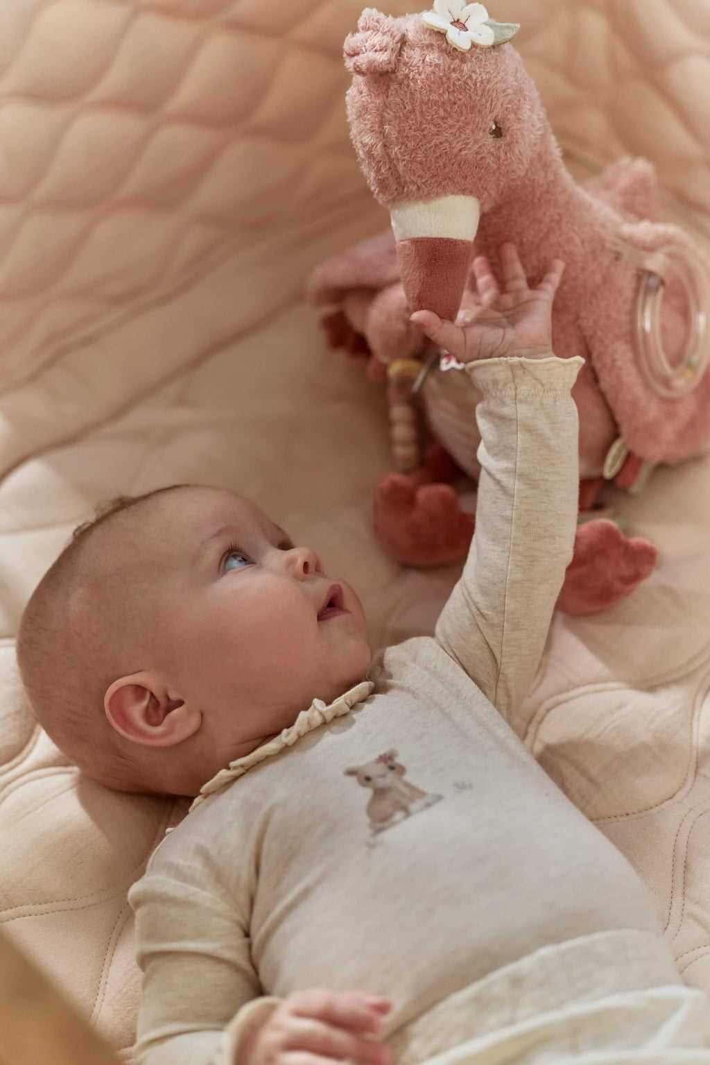 Little Dutch Activiteitenknuffel Safari Friends Flamingo, vanaf de geboorte, De Gele Flamingo