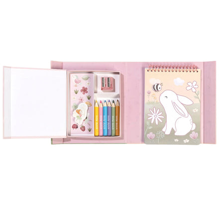 Kleurboek Rosa van Little Dutch met stevige magneetsluiting, verkrijgbaar bij De Gele Flamingo.
