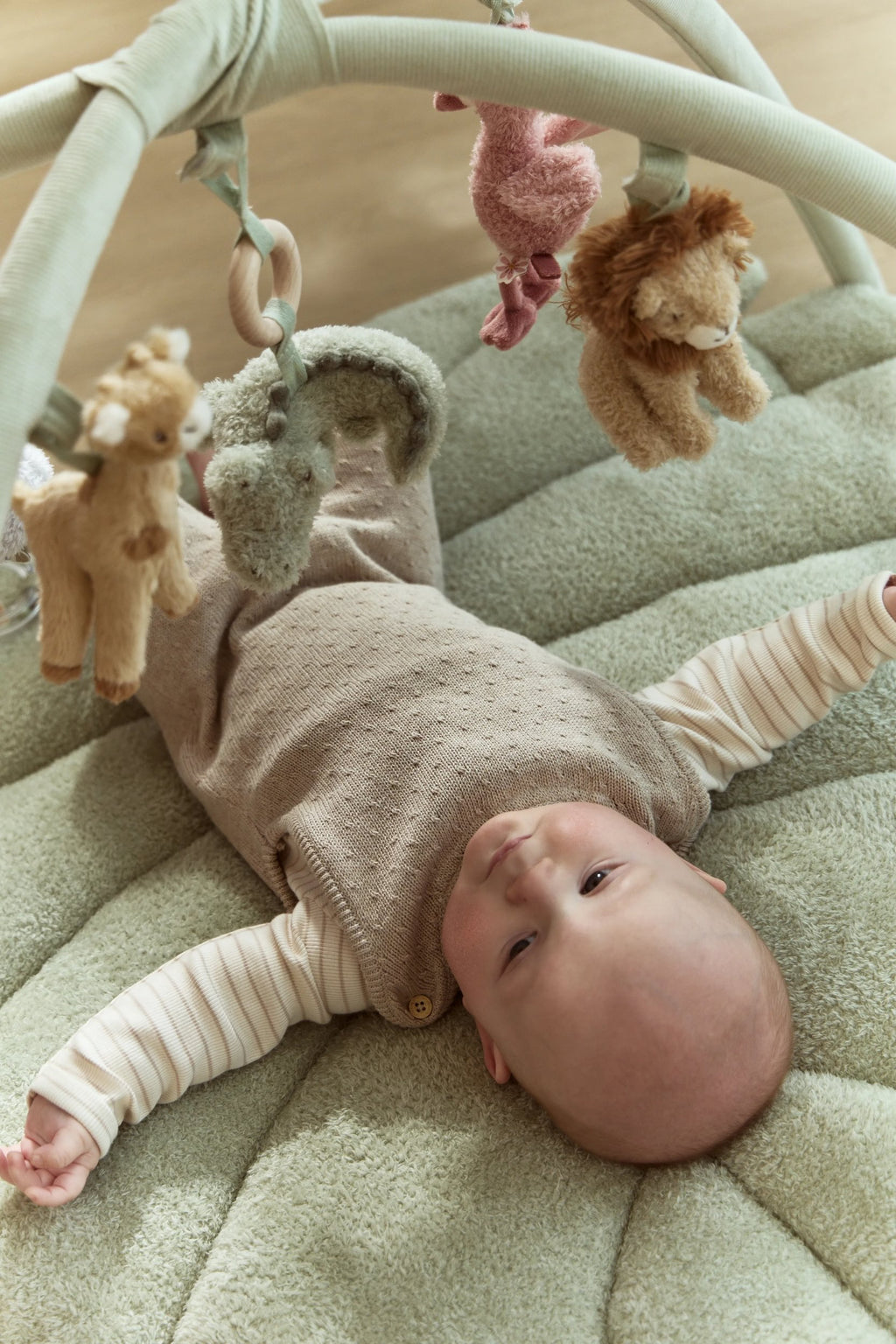 Little Dutch Speeltapijt met Boog Safari Friends om te grijpen en rollen, De Gele Flamingo