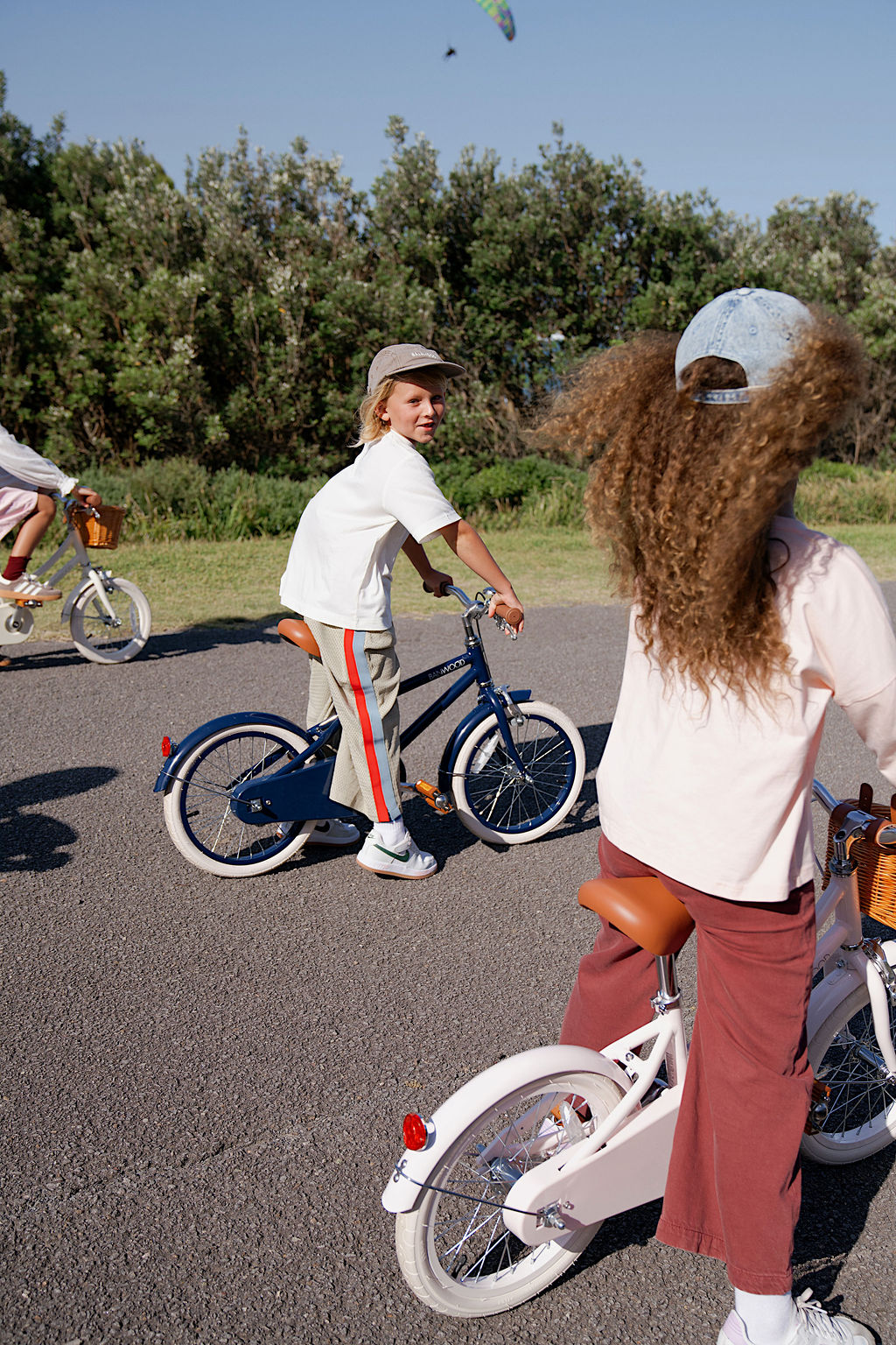 Banwood fiets Classic Vintage 14 inch pink voor kinderen van 3 tot 6 jaar, te koop bij De Gele Flamingo.