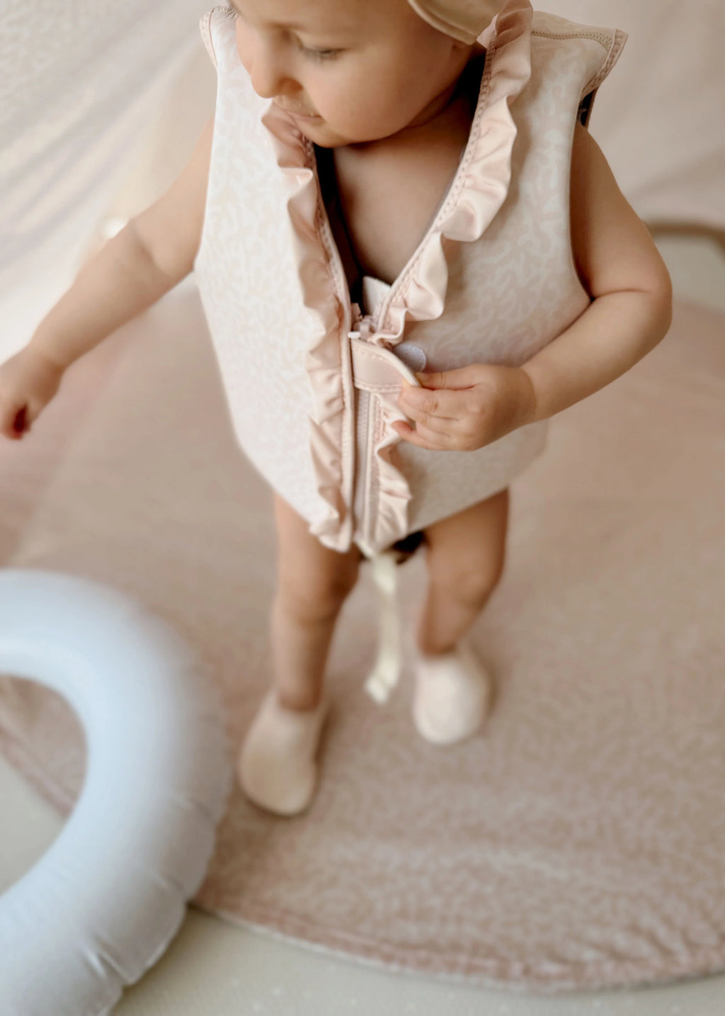 Mrs. Ertha Puddlies Zwemvest | Blushin Coral