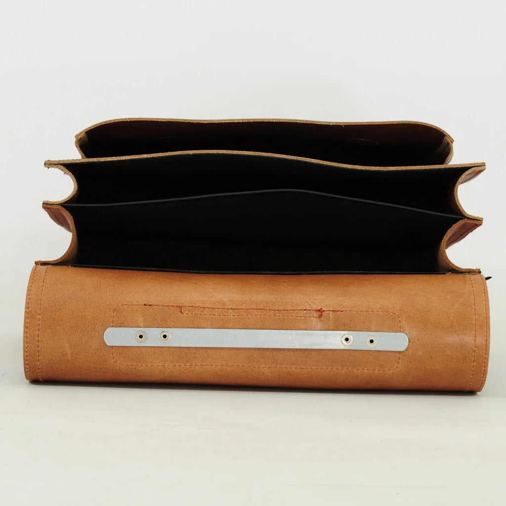 Own Stuff Lederen Boekentas Football | Chestnut