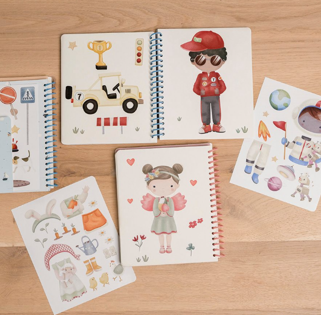 Little Dutch Aankleed- En Stickerboek | Jim & Friends