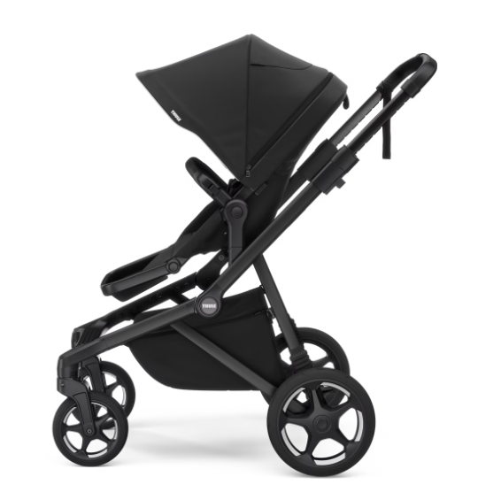 Thule Sleek 2 Stadskinderwagen | Black On Black - PRE ORDER LEVERING VANAF JANUARI 2026