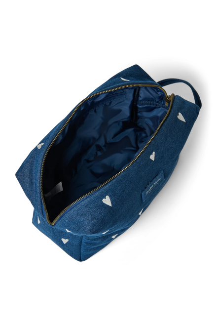 Denim Hearts toilettas van Studio Noos met buitenvak met ritssluiting, bij De Gele Flamingo