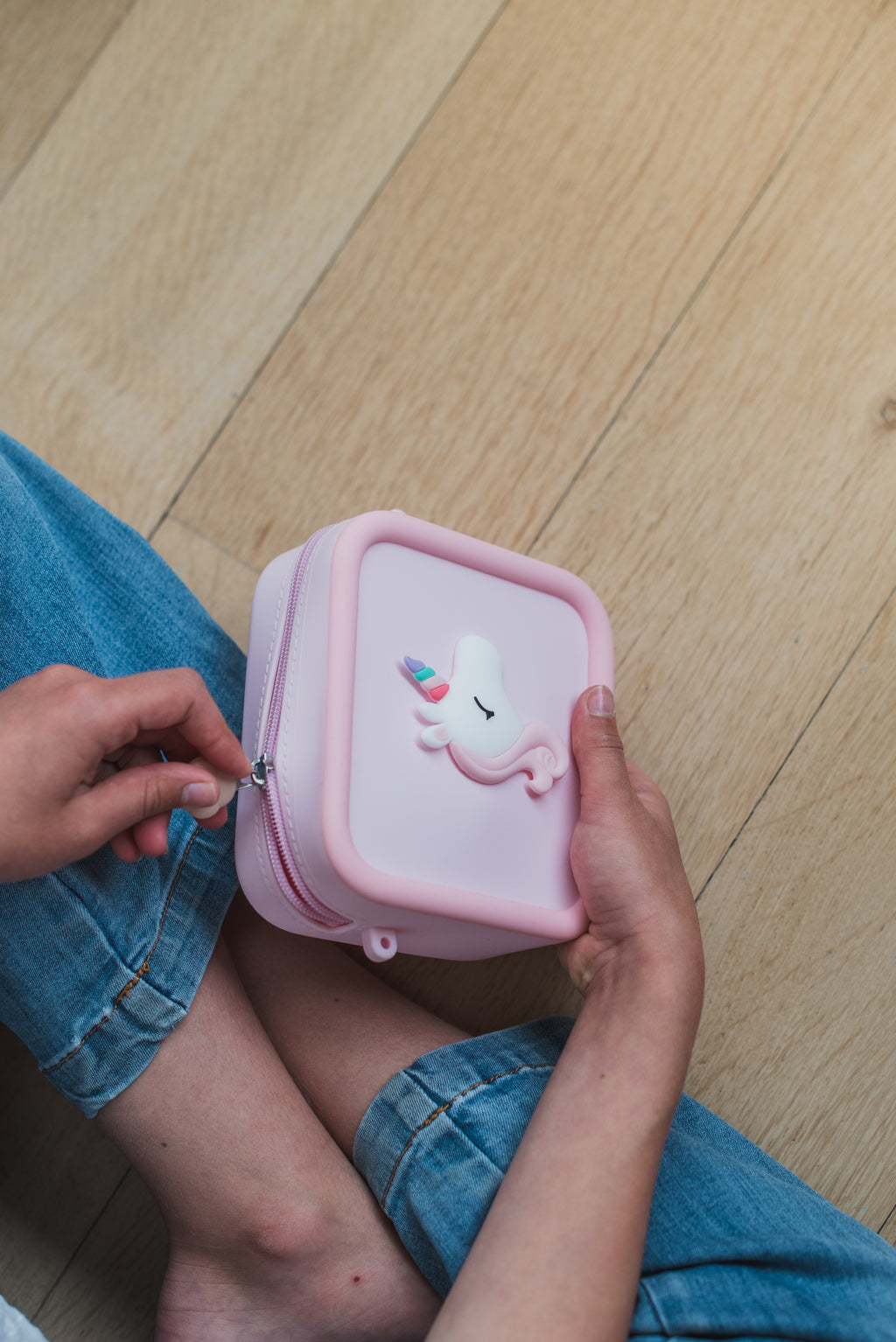 The Zoofamily Silicone Tasje | unicorn