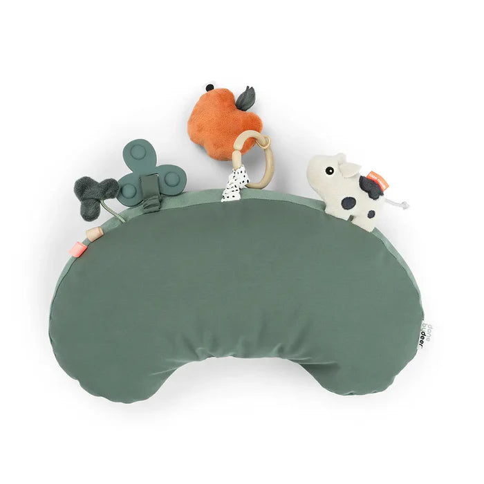 Done By Deer Activiteiten Tummy Time  Kussen | Tiny Farm Green