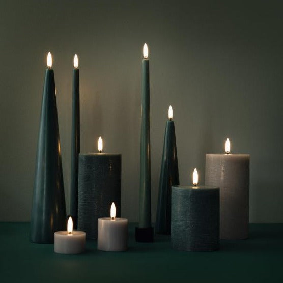 Uyuni LED Kaars Cone Candle 6,8x30 cm | Pine Green