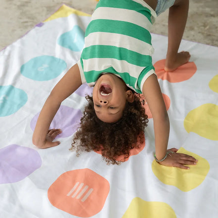 Quut Play Towel Strandhanddoek Extra Large | Balance Game 180x180 cm