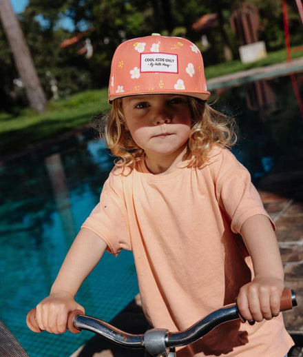 Hello Hossy Pet | Peachy Bloom