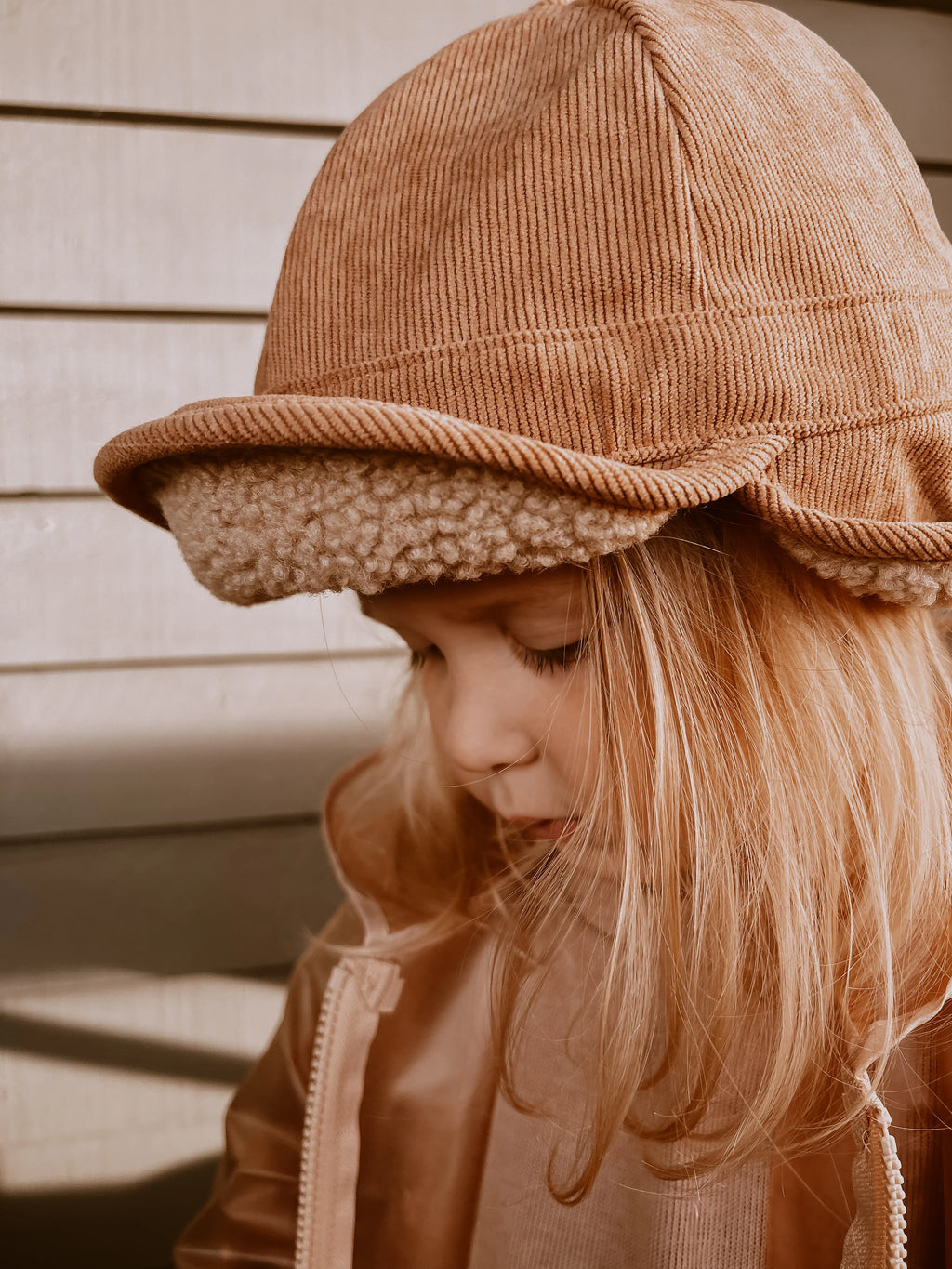 * Mrs. Ertha Kappies Muts | Rusted