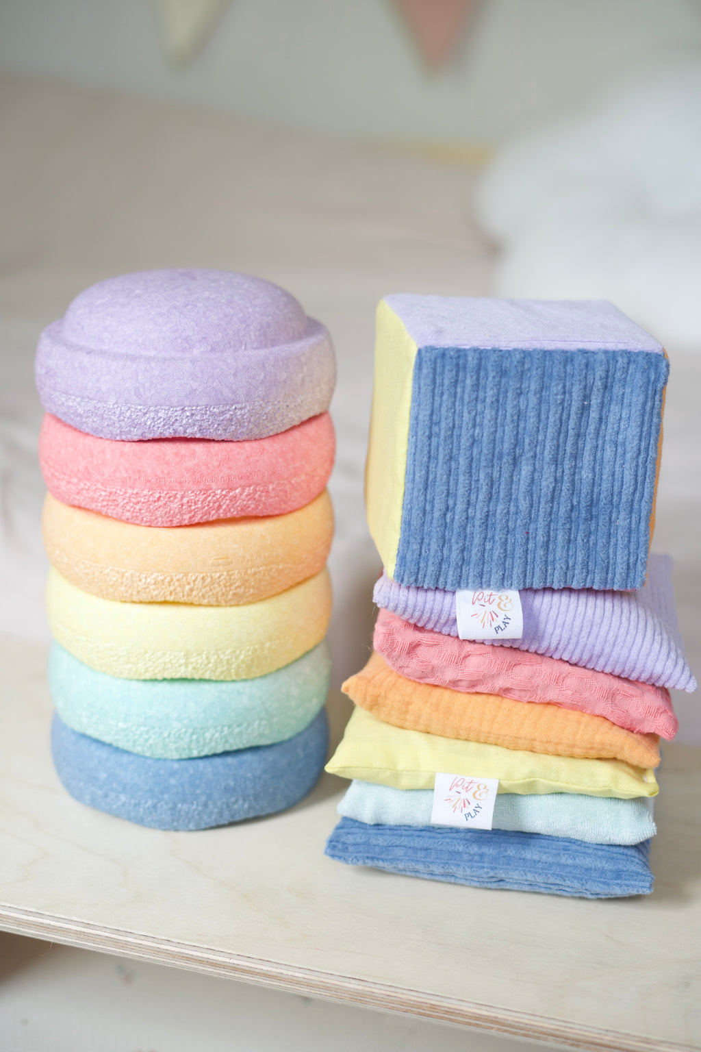 Pit & Play Regenboog Dobbelsteen | Pastel