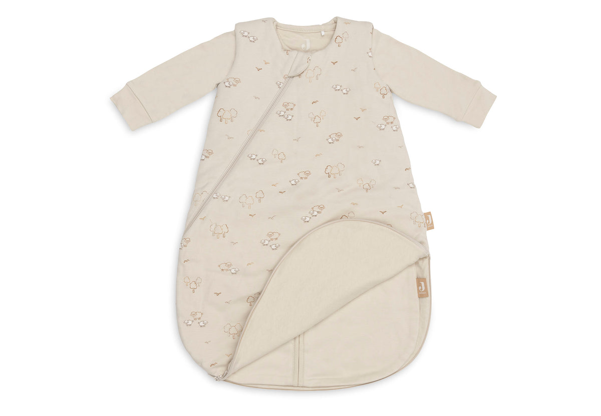 Jollein Slaapzak Newborn 4-Seizoenen 60 cm in de print Woolly met veilige rits, te koop bij De Gele Flamingo.